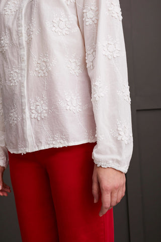 alt view 4 - FLORAL EMBROIDERED BLOUSE WITH RUFFLED COLLAR-Cream