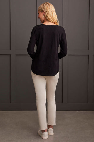 alt view 3 - JACQUARD KNIT TOP WITH CURVED HEM-Black